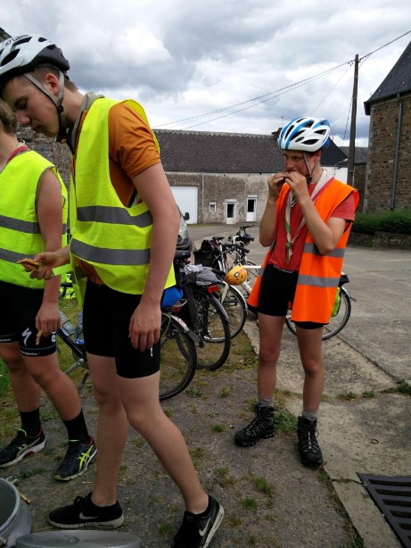 Sint-Martinus den XIIde - Kamp Bourseigne-Neuve VK